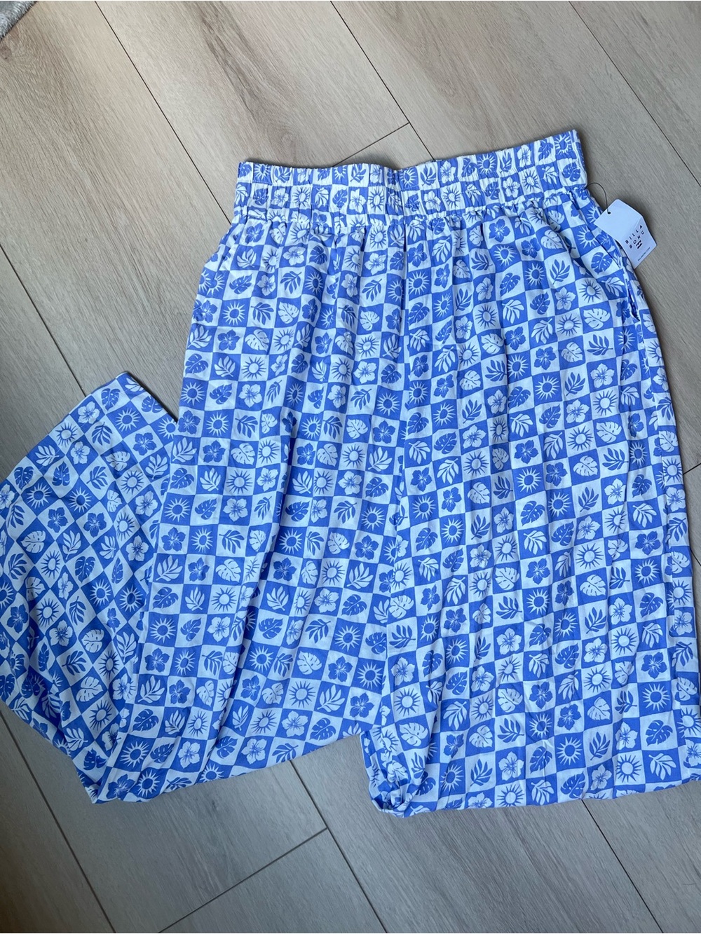 Billabong Blue and White Wide Leg Pants